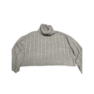 Willow-root Sweater Size S (Fits like L) Gray Cable knit - Slits on Sides